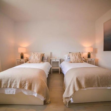 Las Nieves Suites تيغيسي المظهر الخارجي الصورة