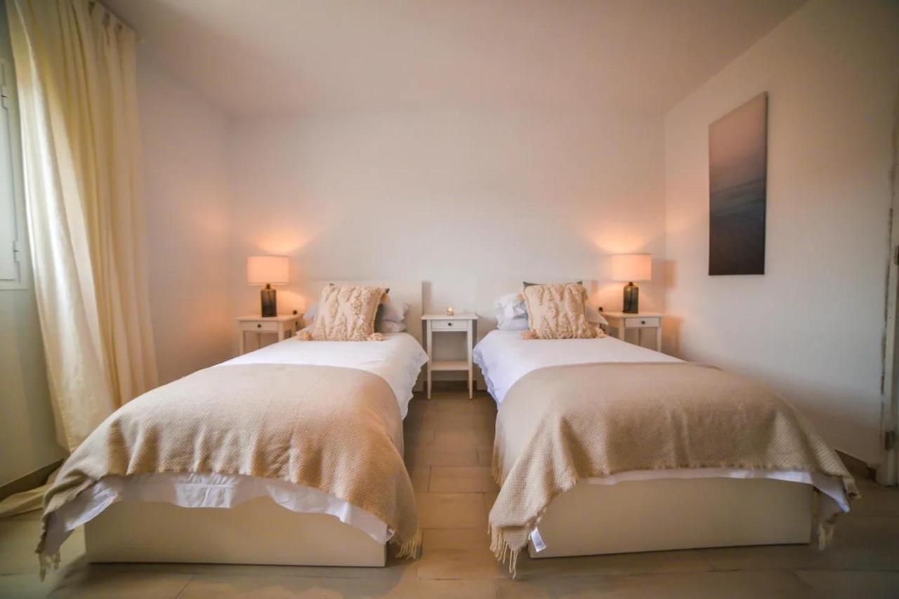 Las Nieves Suites تيغيسي المظهر الخارجي الصورة