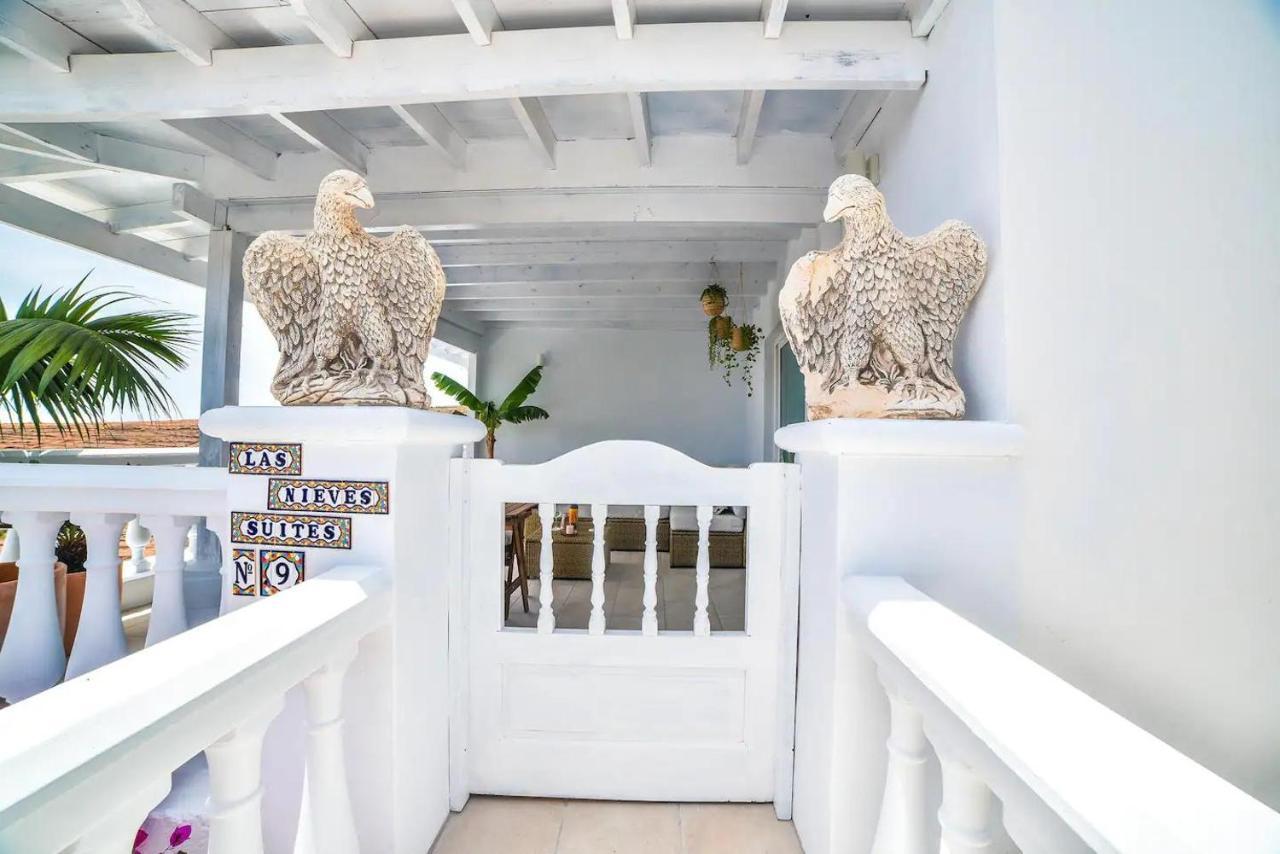 Las Nieves Suites تيغيسي المظهر الخارجي الصورة